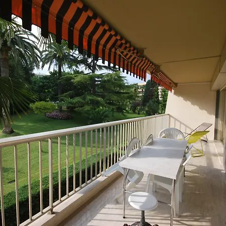 Montrose Avec Piscine カンヌ